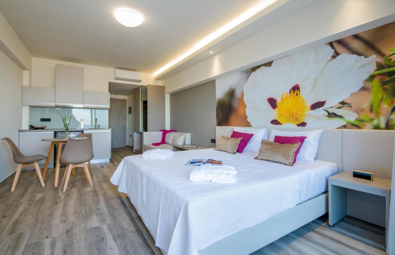 Incognito Creta Luxury Suites And More Kolimvárion Ngoại thất bức ảnh